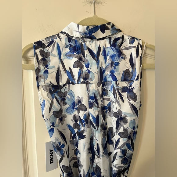 DKNY Floral Blue and White Belted Sleeveless Dress Women’s Size 2 - Picture 2 of 14
